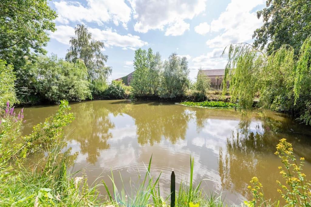 Au Pied Du Frene Villa Herzeele Luaran gambar