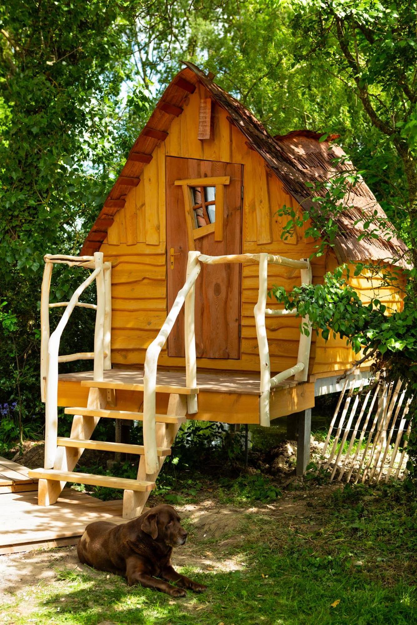 Au Pied Du Frene Villa Herzeele Luaran gambar